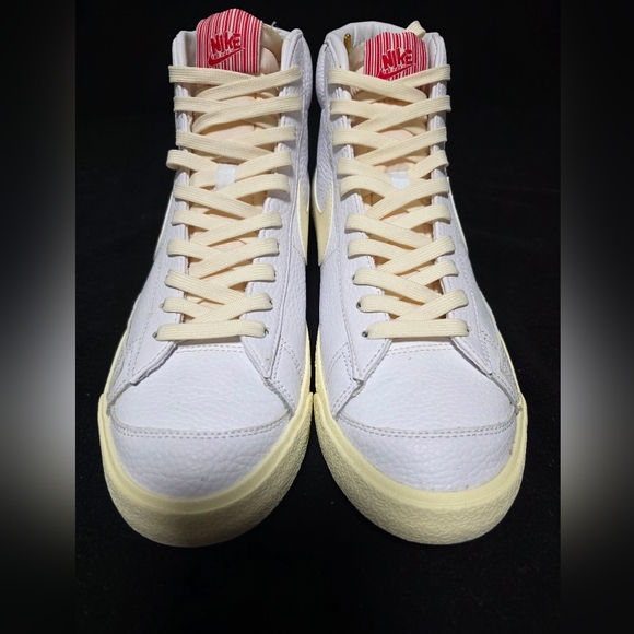 2021 Nike Blazer Mid \'77 Vintage \'Popcorn\'